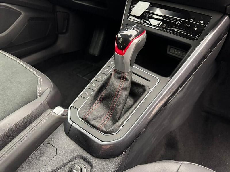 Gebraucht VW Polo GTI 207 PS (152 kW) 2025 Grau Kleinwagen