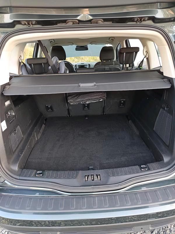 Gebraucht Ford S-MAX Titanium 150 PS (110 kW) 2016 Grün Van / Kleinbus