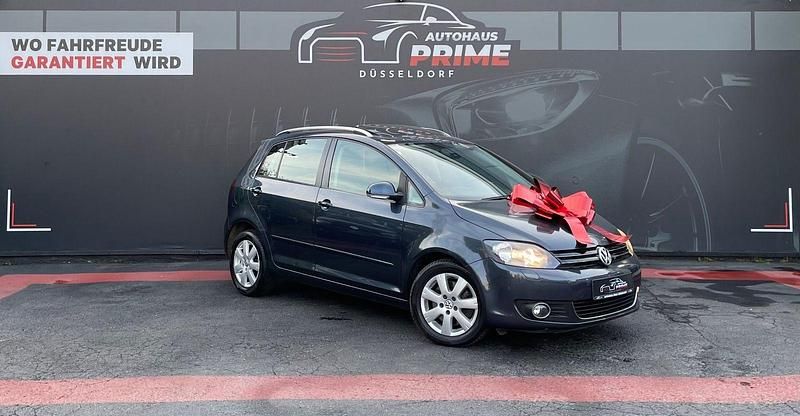 Blau Gebraucht 2012 VW Golf Plus Cross Highline Van / Kleinbus | 6.990 € (Fairer Preis) - Bild 1/3