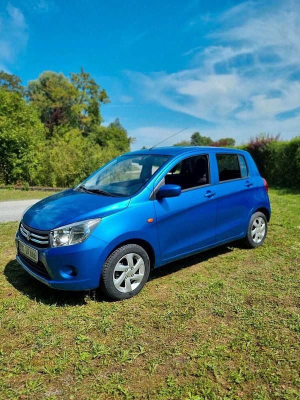 Blau Gebraucht 2018 Suzuki Celerio Comfort Kleinwagen | 5.999 € (Guter Preis) - Bild 1/4