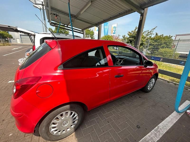 Rot Gebraucht 2009 Opel Corsa Kleinwagen | 1.750 € (Guter Preis) - Bild 1/4