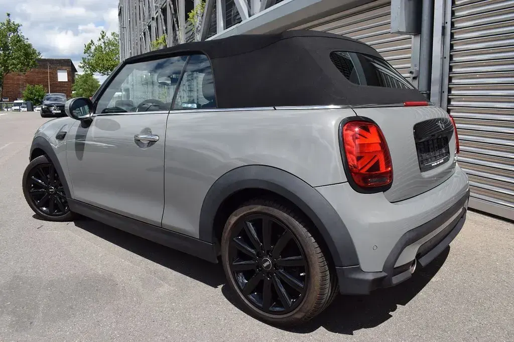Gebraucht Mini Cooper Cabriolet Essential 136 PS (100 kW) 2021 Grau Cabrio