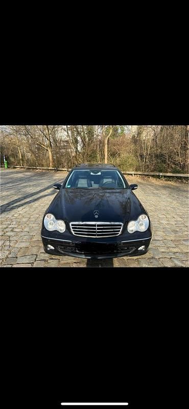 Gebraucht Mercedes 230 204 PS (150 kW) 2006 Schwarz Kombi