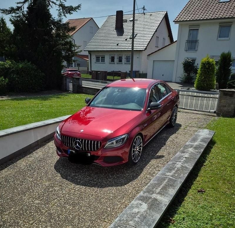 Gebraucht Mercedes C400 333 PS (244 kW) 2017 Rot Limousine