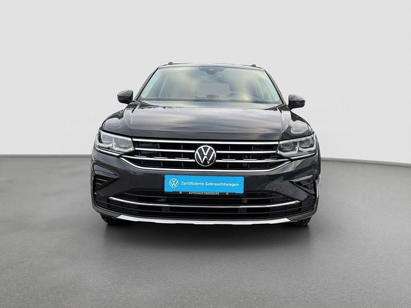 Gebraucht VW Tiguan Elegance 245 PS (180 kW) 2022 Grau SUV