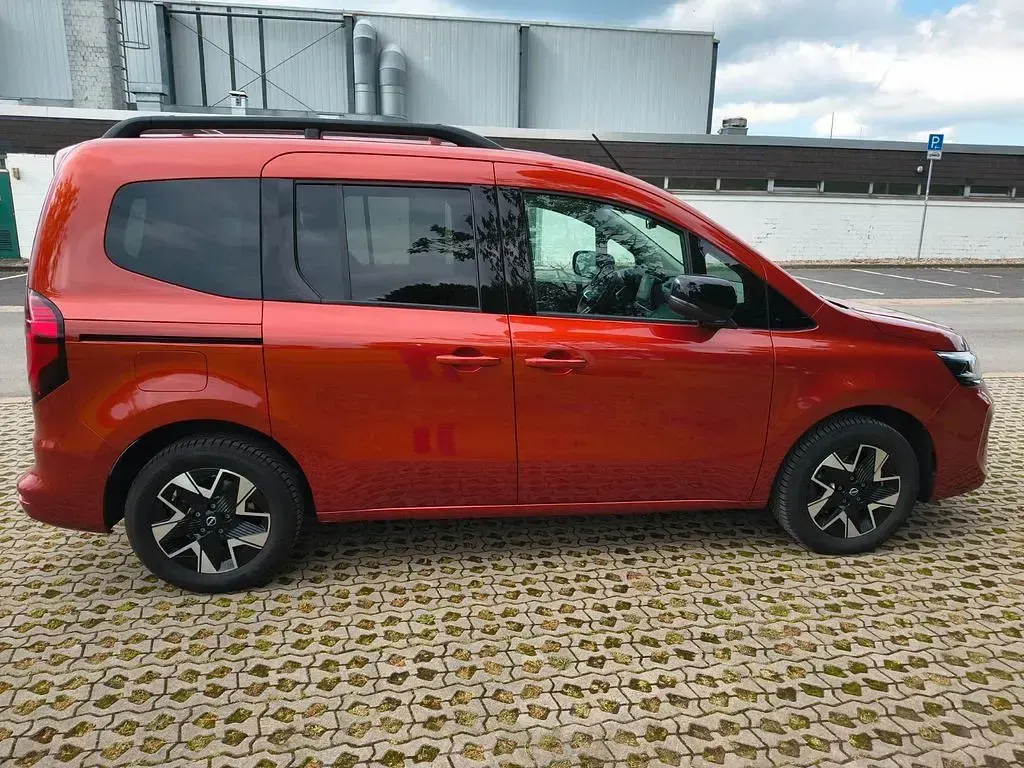 Gebraucht Nissan Townstar Tekna 131 PS (96 kW) 2025 Orange Van / Kleinbus