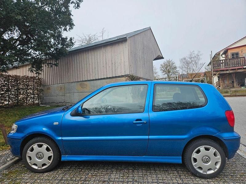 Gebraucht VW Polo Edition 60 PS (44 kW) 2001 Blau Limousine