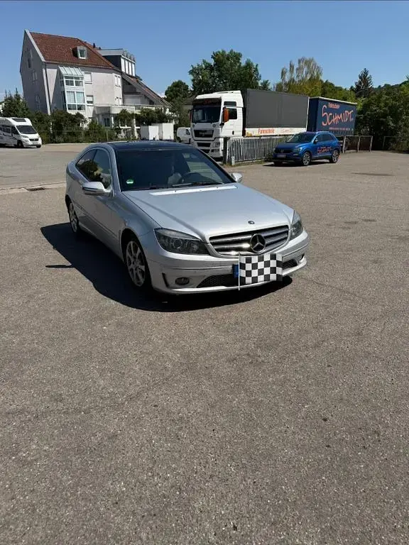 Gebraucht Mercedes CLC220 150 PS (110 kW) 2009 Silber Coupé