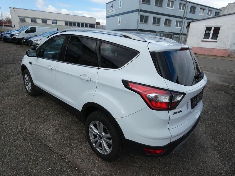 Gebraucht Ford Kuga Cool & Connect 150 PS (110 kW) 2018 Weiß SUV