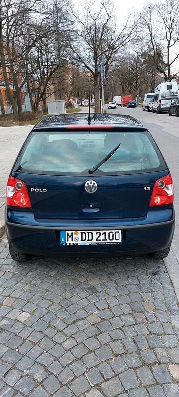 Gebraucht VW Polo 64 PS (47 kW) 2002 Blau Kleinwagen