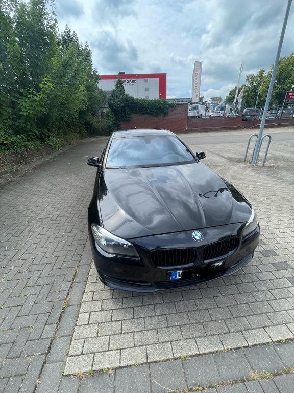 Schwarz Gebraucht 2015 BMW 525 Performance Limousine | 20.000 € (Fairer Preis) - Bild 1/4