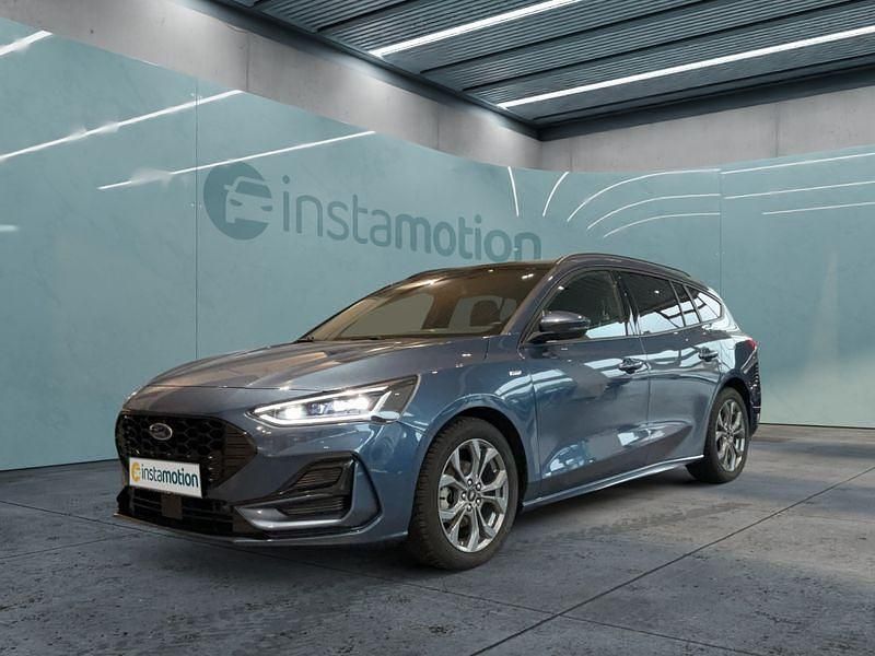 Blau Gebraucht 2023 Ford Focus ST-Line Kombi | 26.699 € (Etwas zu teuer) - Bild 1/4