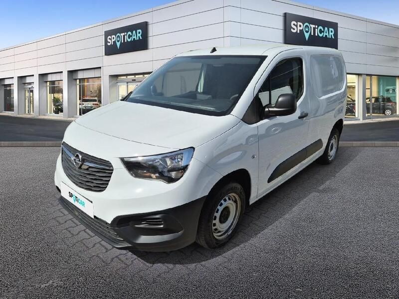Weiß Gebraucht 2023 Opel Combo Basis Van / Kleinbus | 16.490 € (Fairer Preis) - Bild 1/4