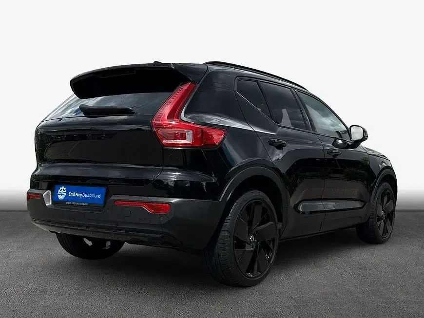 Gebraucht Volvo EX40 185 kW (252 PS) 2024 Schwarz SUV