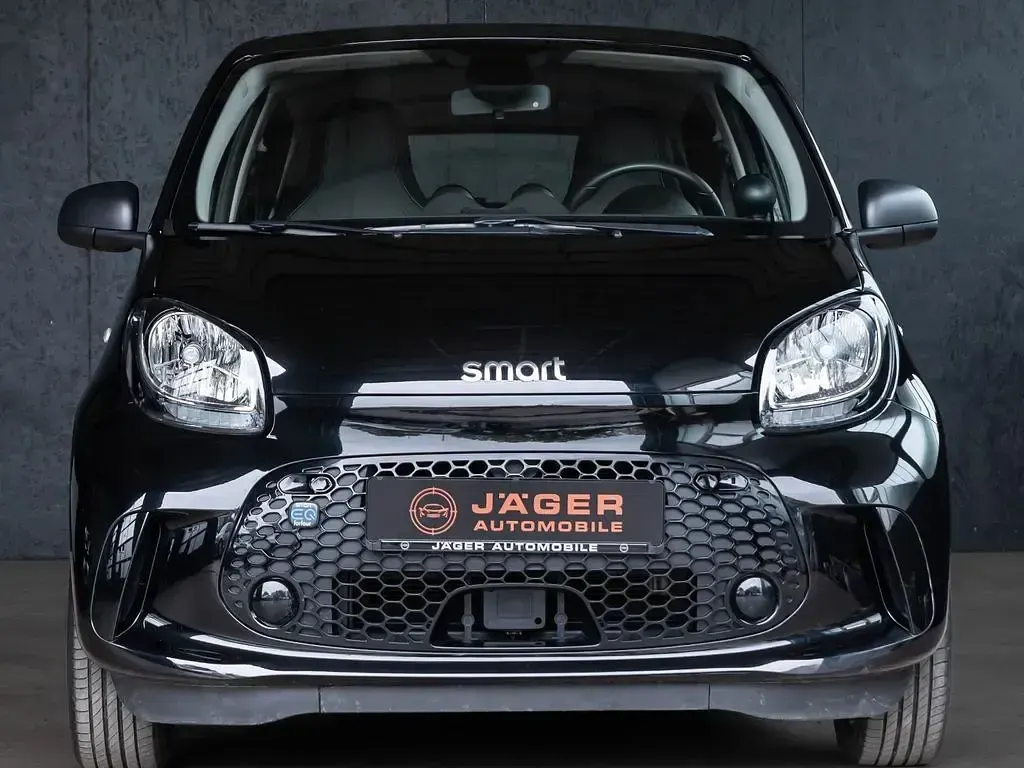 Gebraucht Smart ForFour Electric Drive 60 kW (82 PS) 2021 Schwarz Limousine