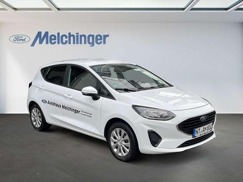 Frostweiß Gebraucht 2022 Ford Fiesta Cool & Connect Kleinwagen | 14.880 € (Fairer Preis) - Bild 1/4