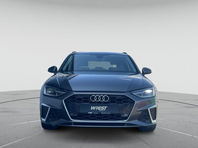 Daytonagrau perleffekt Gebraucht 2021 Audi A4 Ambiente Kombi | 27.450 € (Fairer Preis) - Bild 1/4