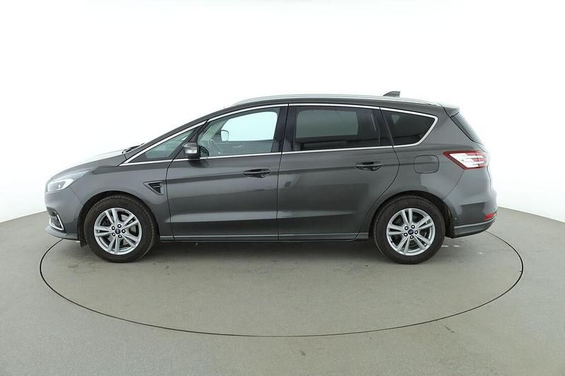 Gebraucht Ford S-MAX Titanium 165 PS (121 kW) 2020 Grau Van / Kleinbus