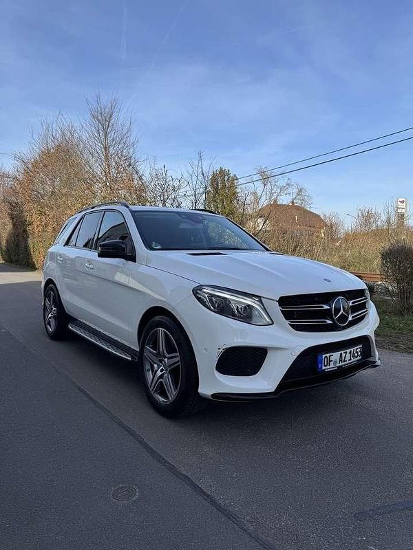 Gebraucht Mercedes GLE350 AMG line 258 PS (189 kW) 2015 Weiß SUV