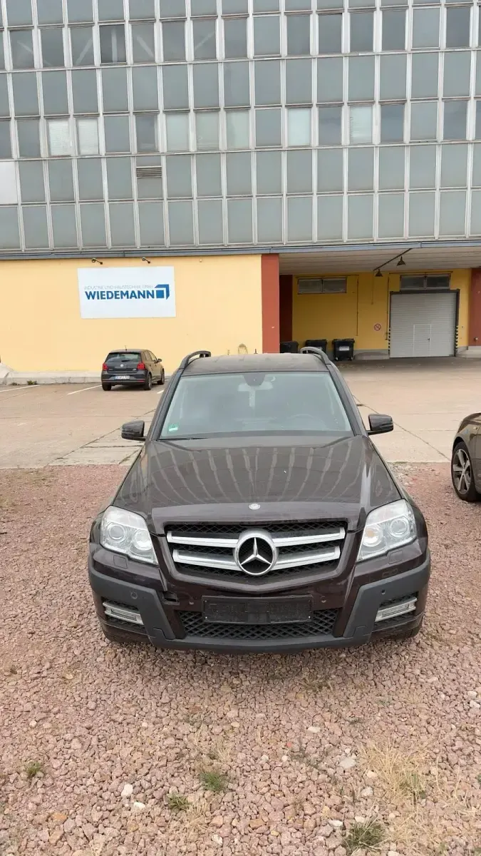 Gebraucht Mercedes GLK220 170 PS (125 kW) 2011 Braun SUV