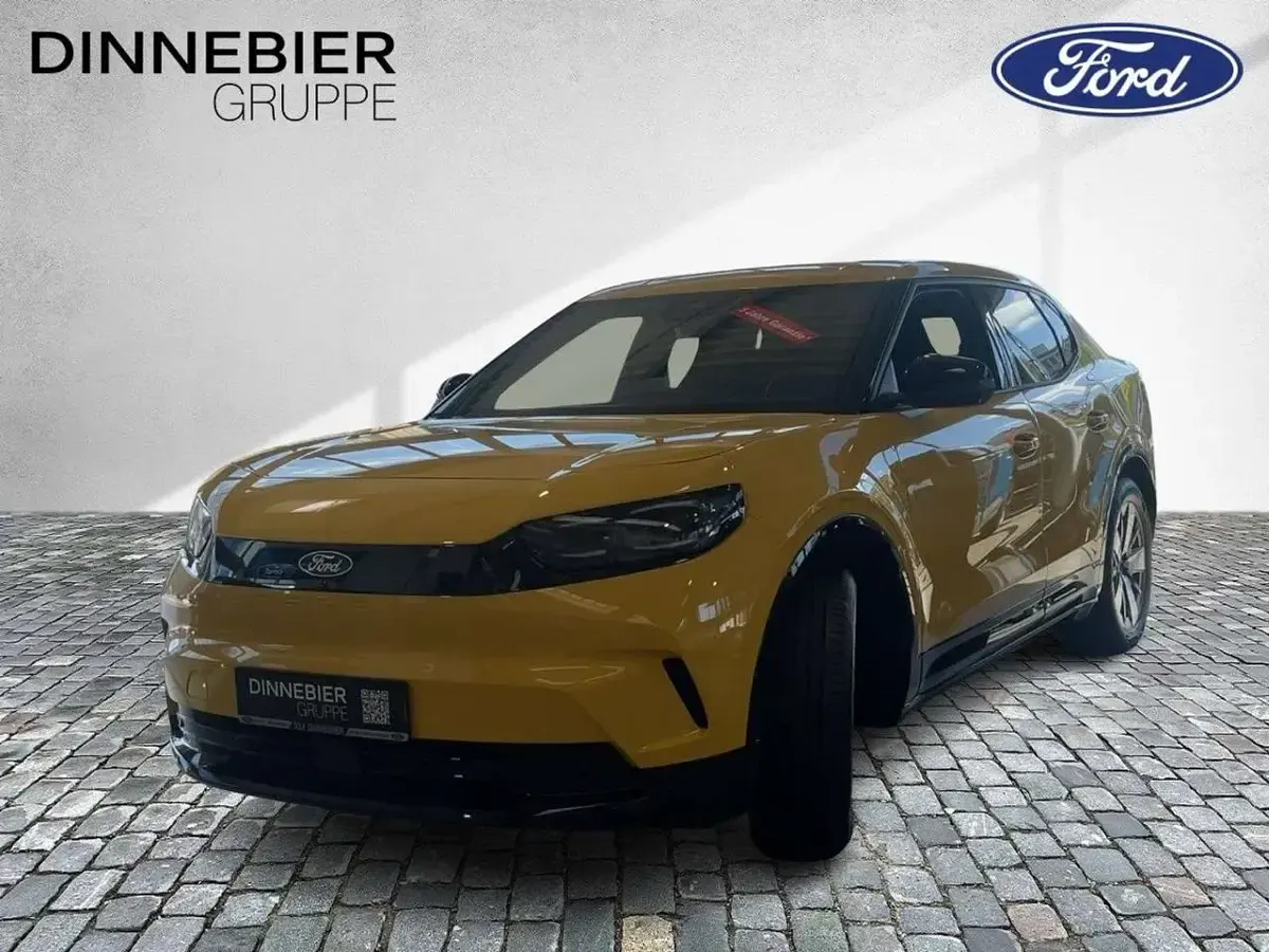 Neu Ford Capri Extended Range 210 kW (286 PS) 2025 Gelb SUV