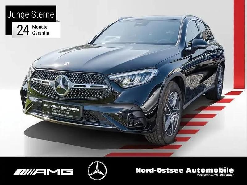 Second-hand Mercedes GLC300 AMG 269 CP (197 kW) 2024 Negru SUV