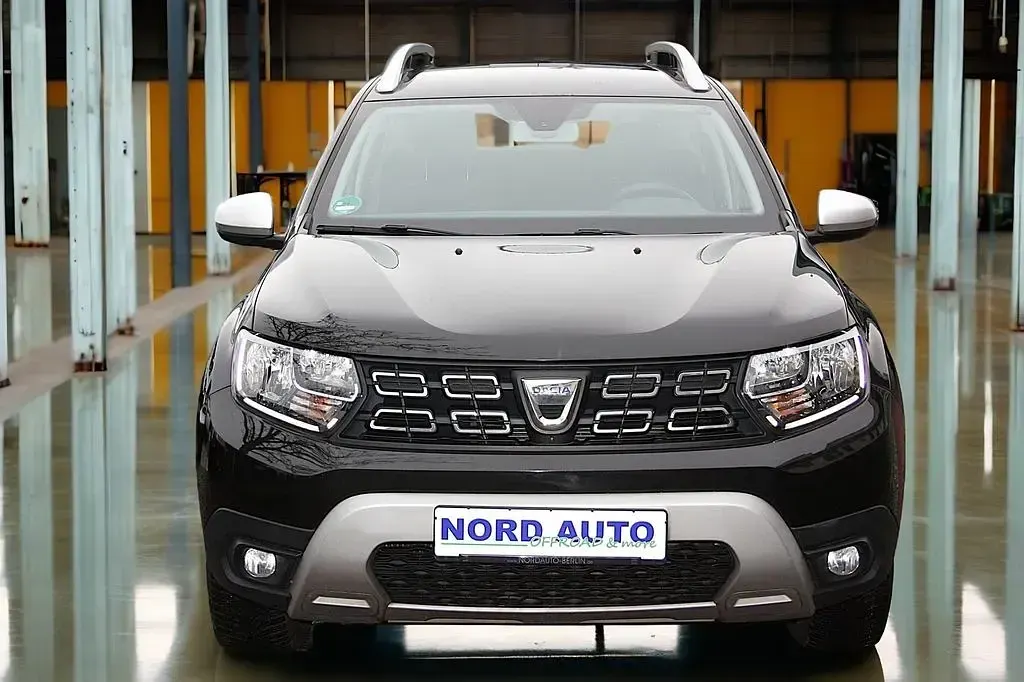 Gebraucht Dacia Duster 110 PS (80 kW) 2018 Schwarz SUV