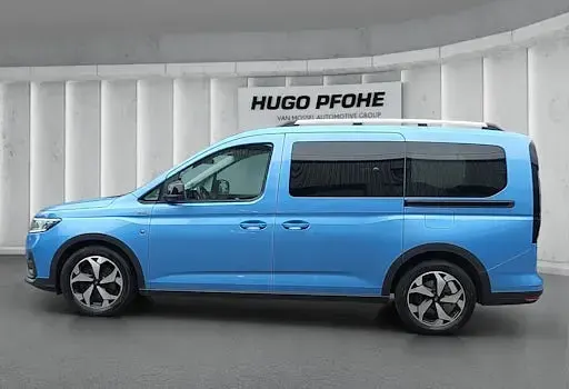 Gebraucht Ford Grand Tourneo Connect Active 122 PS (89 kW) 2022 Blau Van / Kleinbus