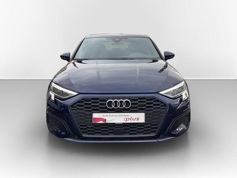 Gebraucht Audi A3 Sportback e-tron Basis 204 PS (150 kW) 2024 Navarrablau metallic Kleinwagen