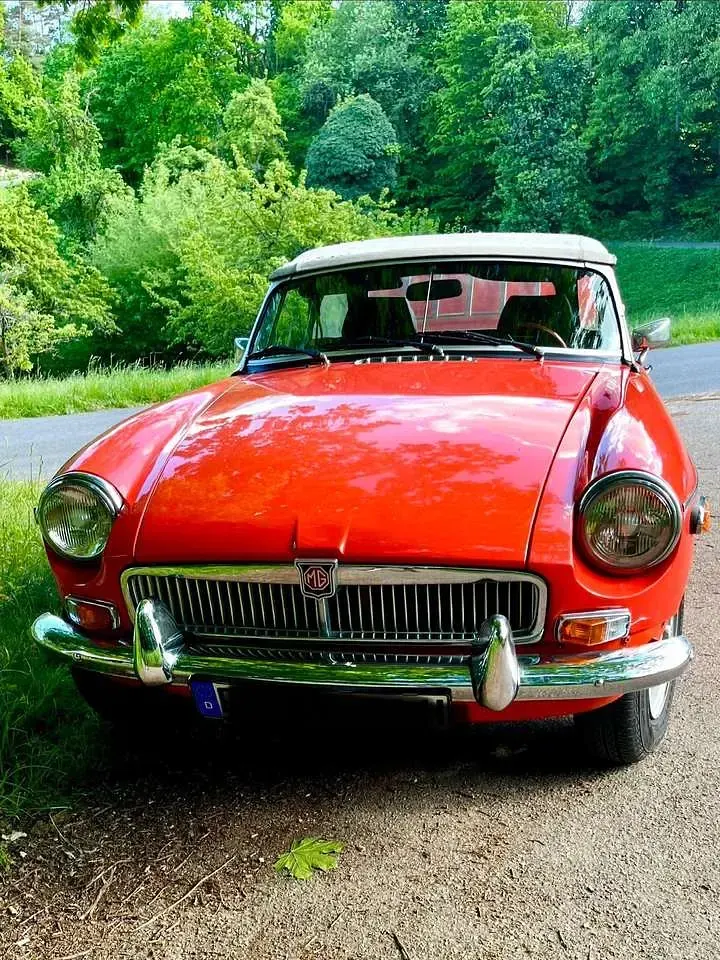 Gebraucht MG B 67 PS (49 kW) 1979 Rot Cabrio