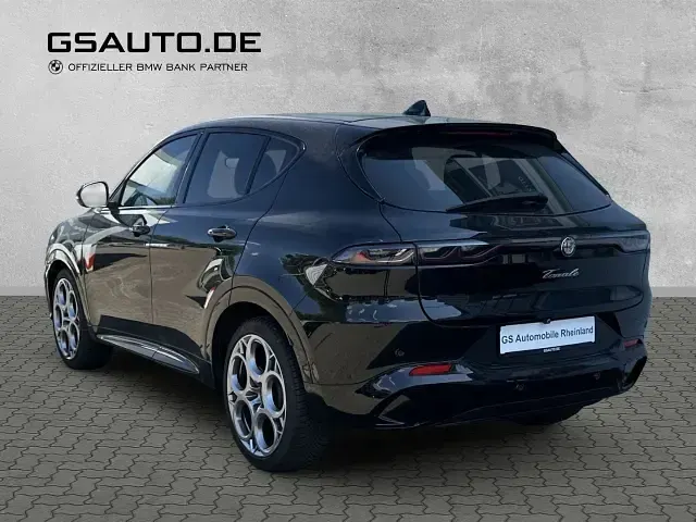 Gebraucht Alfa Romeo Tonale Veloce 160 PS (117 kW) 2024 Schwarz SUV