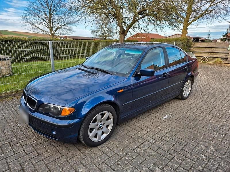 Gebraucht BMW 316 116 PS (85 kW) 2003 Blau Limousine