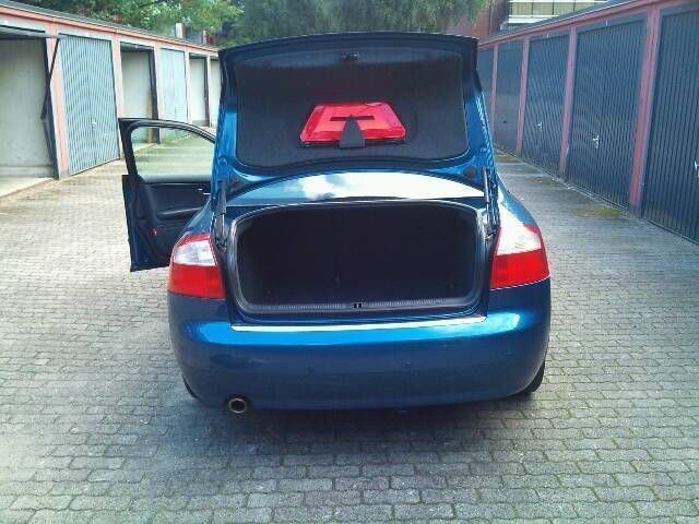 Gebraucht Audi A4 131 PS (96 kW) 2004 Blau metallic Limousine