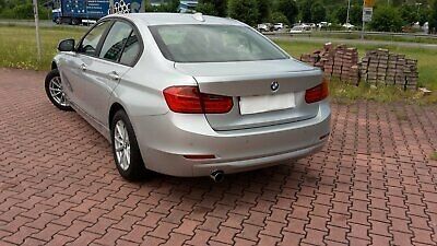 Gebraucht BMW 320 184 PS (135 kW) 2012 Silber Limousine