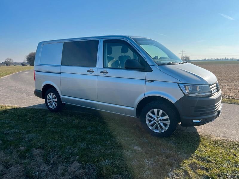 Silber Gebraucht 2016 VW T6 Van | 14.750 € (Fairer Preis) - Bild 1/4