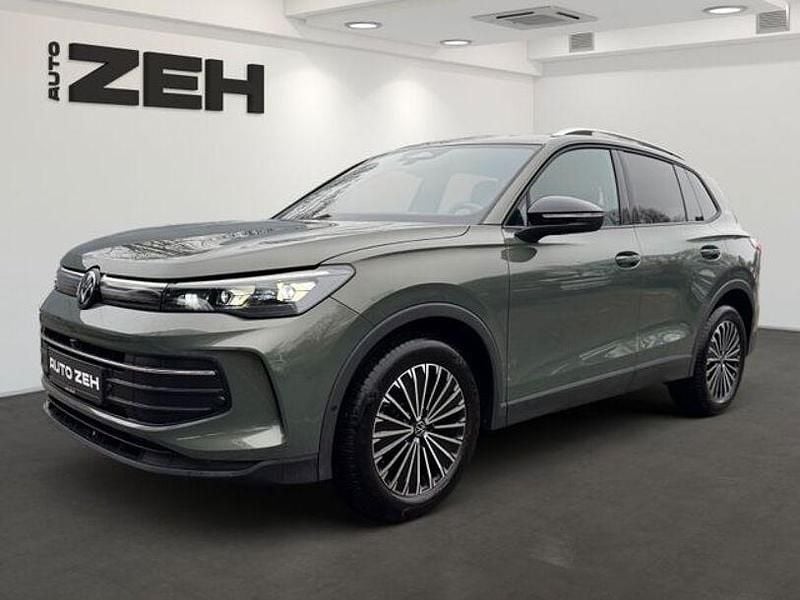 Gebraucht VW Tiguan Goal 150 PS (110 kW) 2025 Grün SUV
