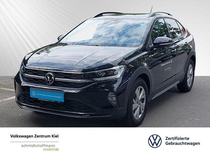 Deep black perleffekt Gebraucht 2025 VW Taigo Life SUV | 24.480 € (Teuer) - Bild 1/4