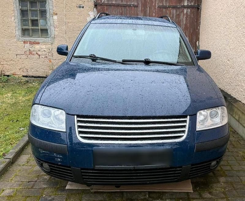 Gebraucht VW Passat 101 PS (74 kW) 2003 Blau Kombi