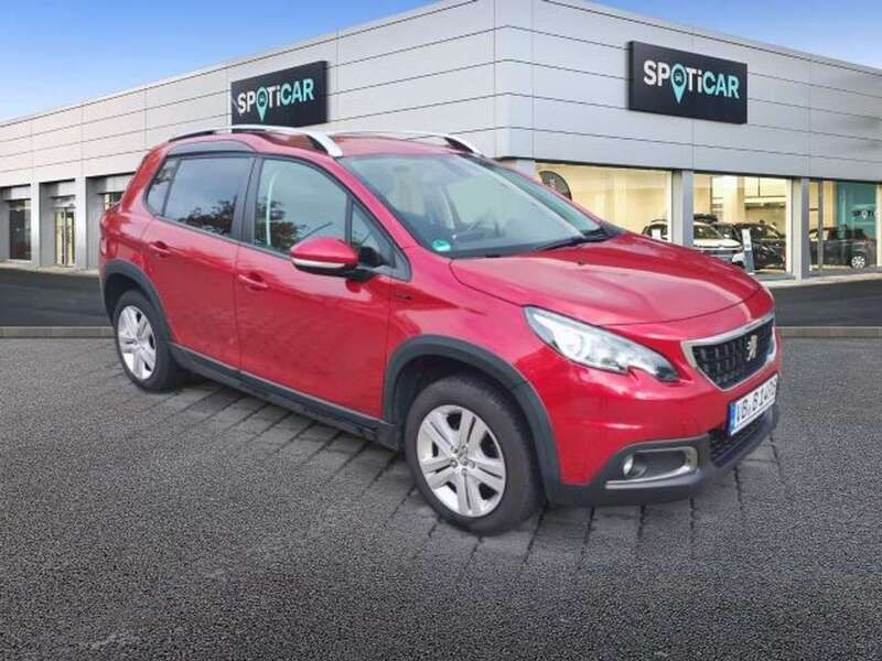 Ultimate rot perleffekt (metallic) Gebraucht 2019 Peugeot 2008 Signature Sky SUV | 15.300 € (Etwas zu teuer) - Bild 1/4
