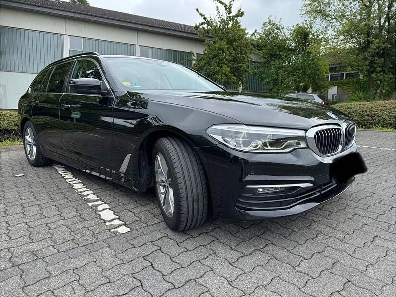 Gebraucht BMW 520 190 PS (139 kW) 2019 Schwarz Kombi