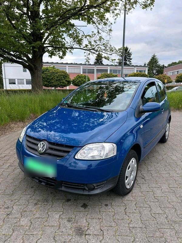 Blau Gebraucht 2006 VW Fox Kleinwagen | 1.450 € (Fairer Preis) - Bild 1/4
