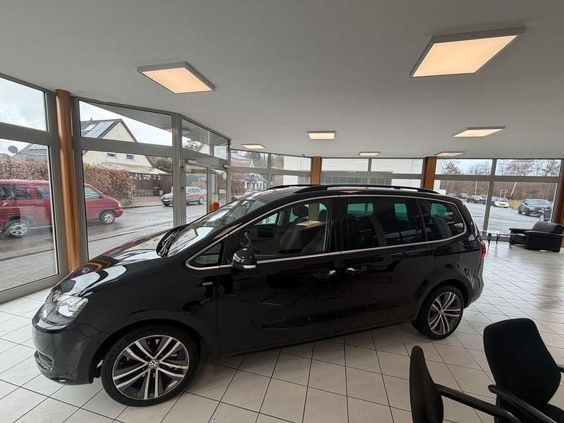 Gebraucht VW Sharan Match 170 PS (125 kW) 2013 Schwarz Van / Kleinbus