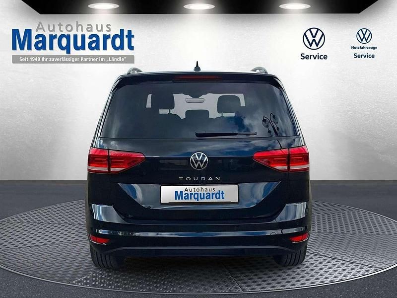 Neu VW Touran R-line 150 PS (110 kW) 2026 Grenadillschwarz Van / Kleinbus