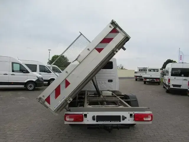 Gebraucht VW Crafter Trendline 177 PS (130 kW) 2019 Weiß Van