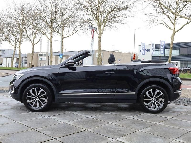 Gebraucht VW T-Roc Cabriolet 150 PS (110 kW) 2024 Schwarz Cabrio