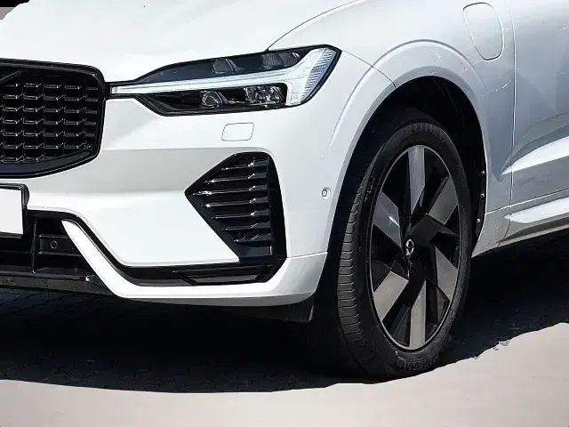 Gebraucht Volvo XC60 R-Design 455 PS (334 kW) 2023 Weiß SUV