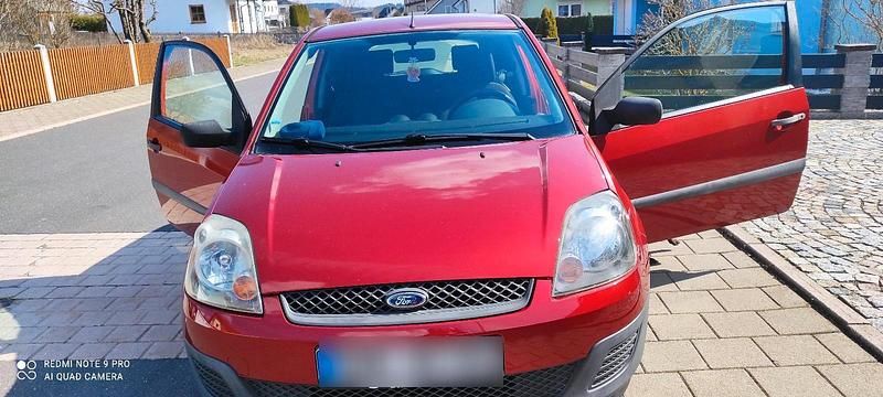 Gebraucht Ford Fiesta 78 PS (57 kW) 2006 Orange Kleinwagen