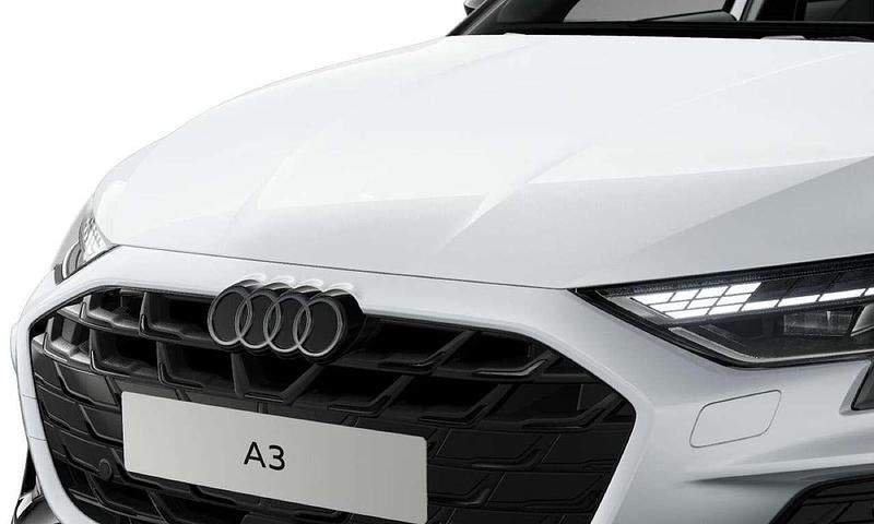 Gebraucht Audi A3 S-Line 272 PS (200 kW) 2025 Gletscherweiß metallic Limousine