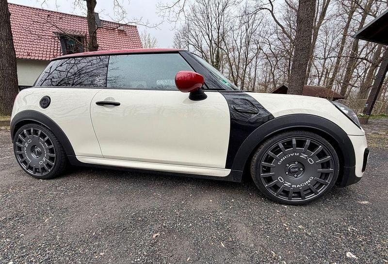 Gebraucht Mini John Cooper Works 320 PS (235 kW) 2020 Weiß Kleinwagen