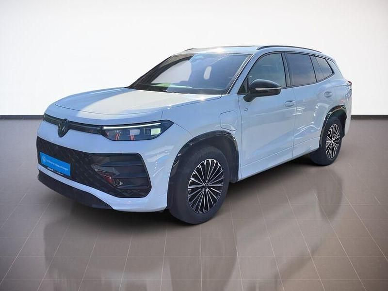 Gebraucht VW Tayron Style 272 PS (200 kW) 2025 Pure white SUV